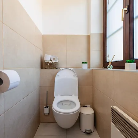 Myskova Apartment